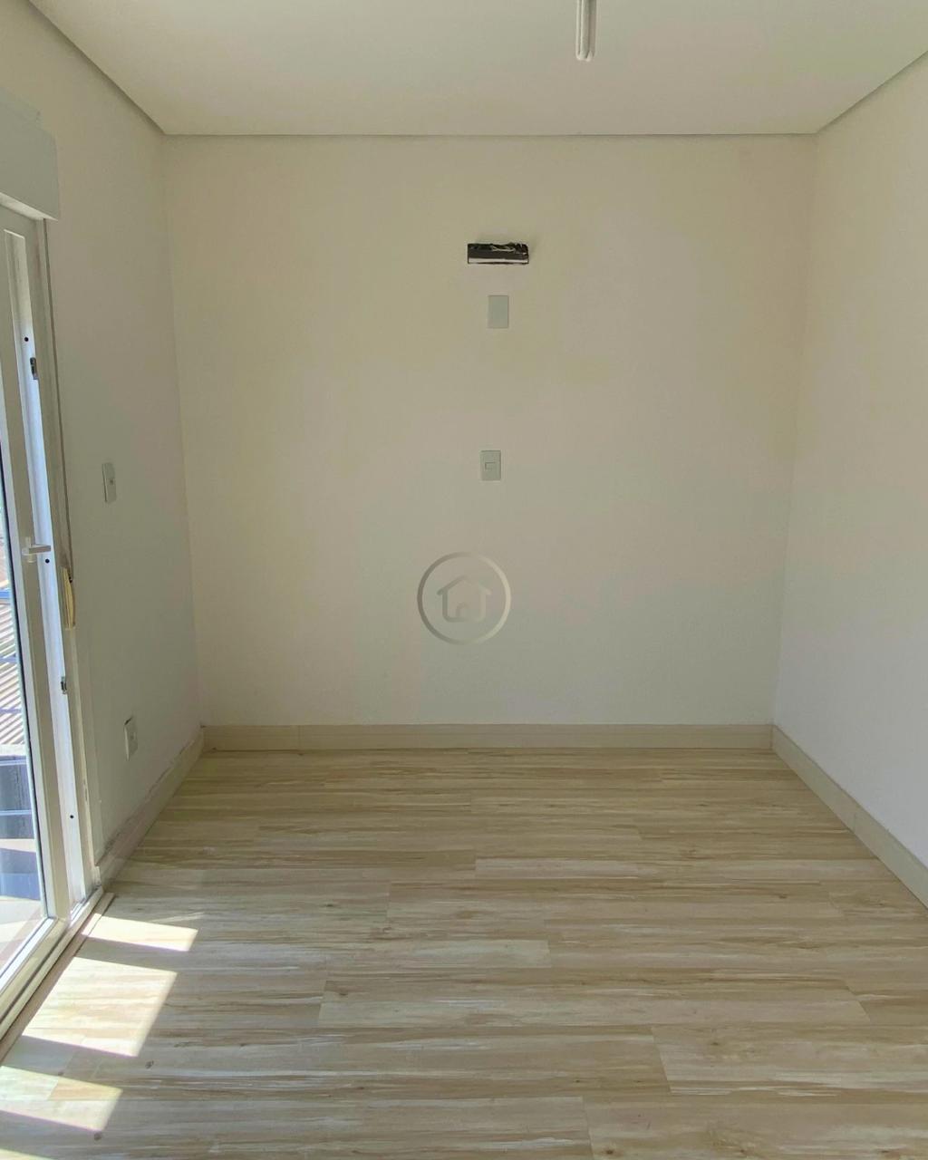 WhatsApp Image 2024-12-13 at 15.44.59 (4)